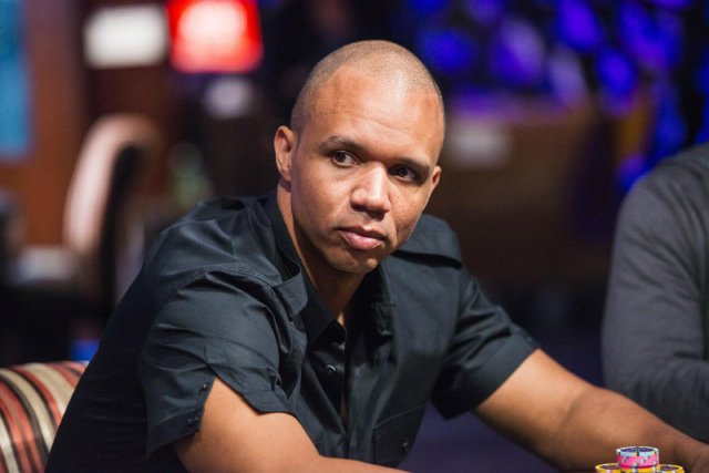 A picture of a poker player - Phil Ivey