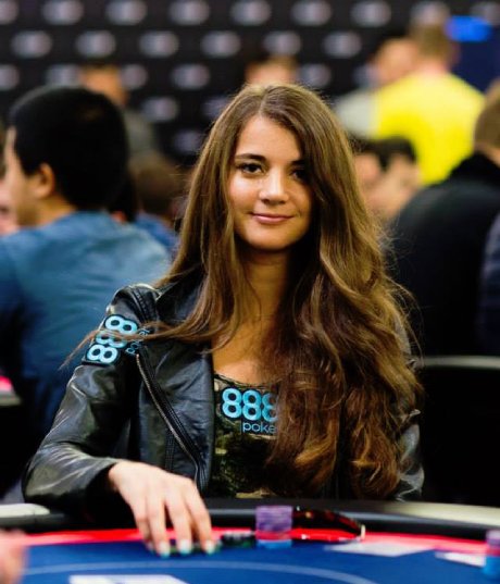 A picture of Sofia Lövgren, women in poker